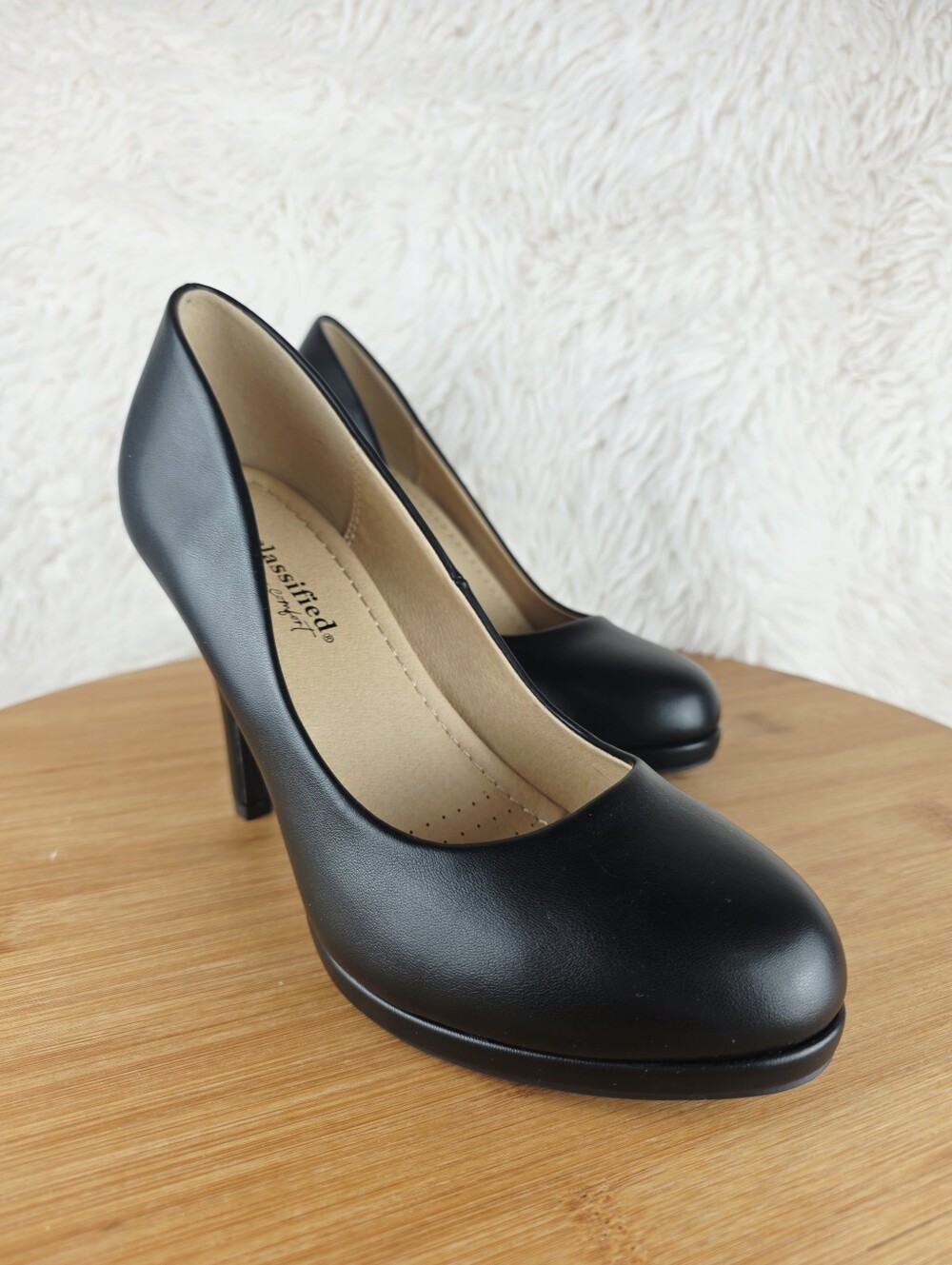 WOMENS'S BLACK SEXY HEELS